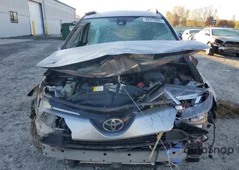 2018 Toyota Rav4 Le из США, поврежденный, VIN JTMBFREV3JJ200558